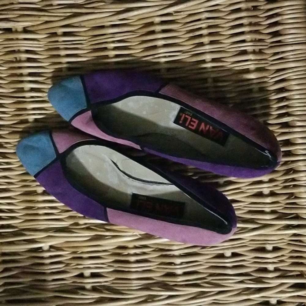 Vintage Van Eli East Pumps
